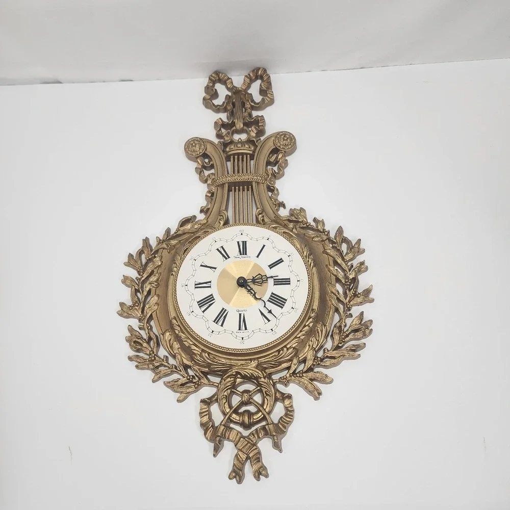 Vintage New Haven Burwood Gold Lyre Wall Clock Quartz USA Hollywood Regency